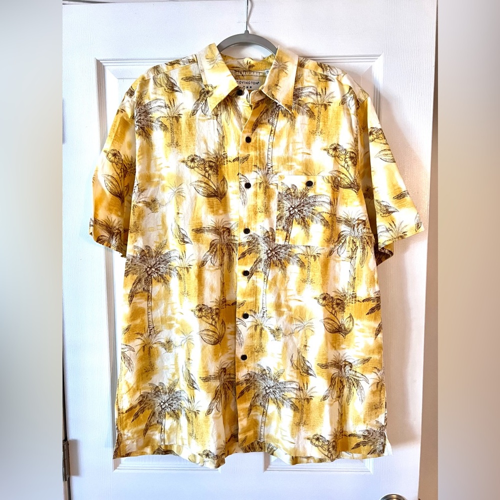 Men's Covington Hawaiian Shirt. Yellow Print. Short Sleeved.  Sz XL.